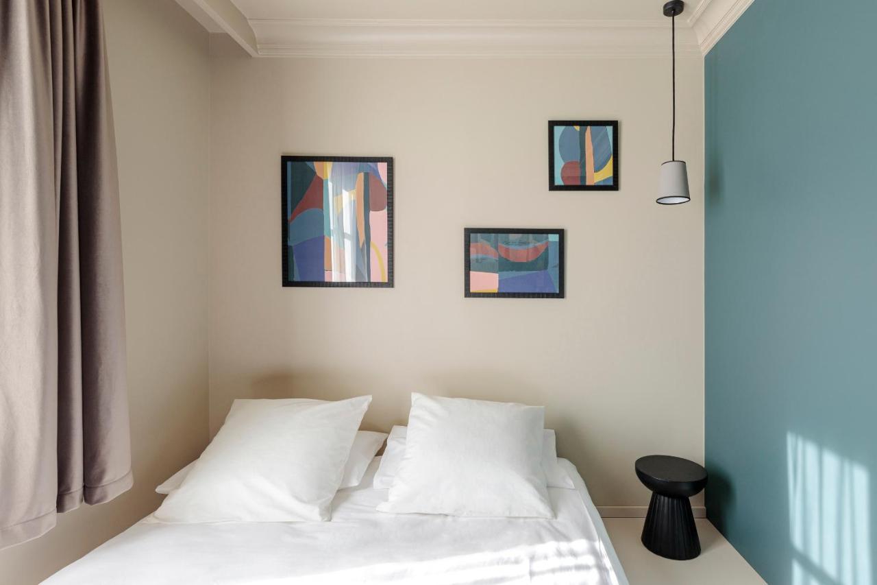 Hotel Corneille - Entree Autonome, Reception En Ligne - Encore Mieux Tours Exteriör bild