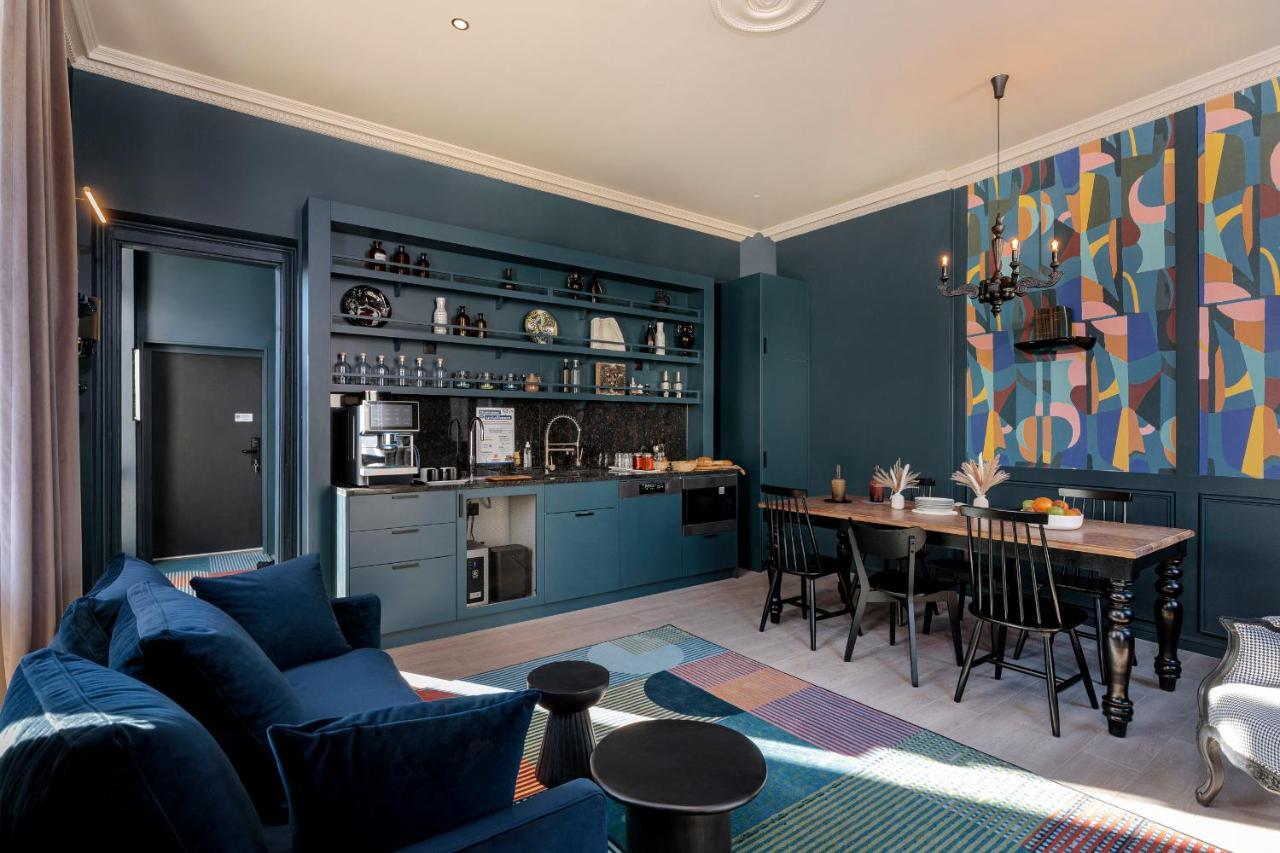 Hotel Corneille - Entree Autonome, Reception En Ligne - Encore Mieux Tours Exteriör bild